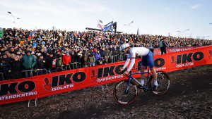 Triple medal success for Great Britain on final day of the UEC 2023 Cyclo-cross European Championships