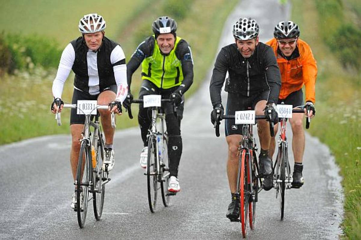 Wiggle mens cycling shorts deals