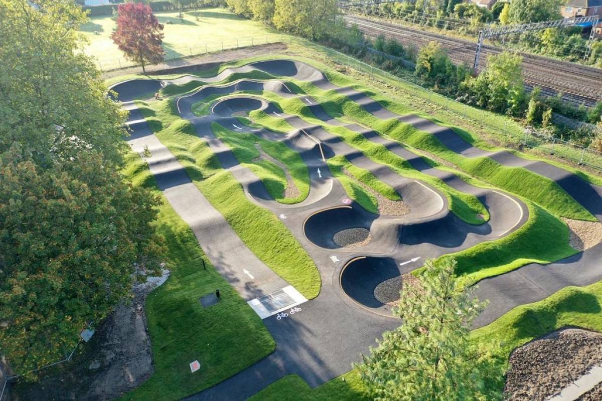 Garden sale pump track