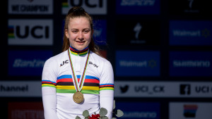 Zoe Backstedt crowned junior cyclo-cross World Champion