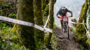 Double debut wins for Harnden and Williams kick off 2023 National Downhill Series
