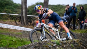 Richards and Blackmore storm to success in round two of National Cross-country Series