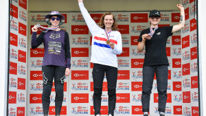 Walker and Sharp conquer Rhyd-Y-Felin to take national downhill titles