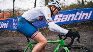 Great Britain claim team relay silver after epic chase at the 2023 UEC Cyclo-cross European Championships