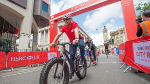 Sir Chris Hoy hails impact of HSBC UK City Ride