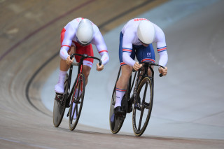 Jack Carlin in the sprint quarter finals