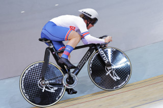 Emma Finucane in the women's 500m TT