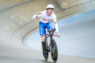 Fin Graham becomes para C3 individual pursuit champion