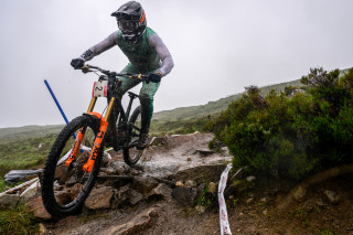 Greg Williamson riding at National Downhill Championships