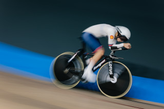 Sophie Lewis in the women's IP at the 2025 UEC Track Elite European Championships
