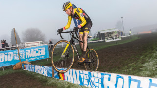 Grant Ferguson on his way to winning the final round of the 2014/15 British Cycling National Trophy Cyclo-cross Series in Derby