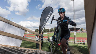 2016/17 British Cycling National Trophy Cyclo-cross Series elite women's leader Hannah Payton