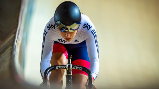 Double Olympic champion Laura Trott by triumphed in a thrilling omnium.
