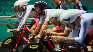 Mark Cavendish joins Great Britain's team pursuiters