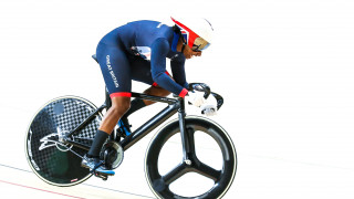 Kadeena Cox competes for Great Britain in the 500m time trial at the Rio Paralympics