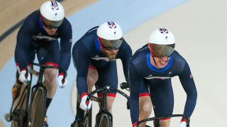 Louis Rolfe, Jon-Allan Butterworth and Jody Cundy compete for Great Britain in the team sprint at the Rio Paralympics