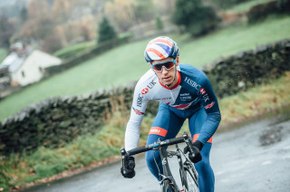 Jacob Hennesey on the road in the new KALAS Great Britain Cycling Team kit.