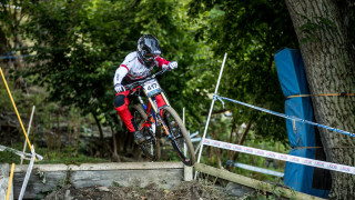 Matt Walker at the sixth and final round of the 2016 British Cycling MTB Downhill Series.
