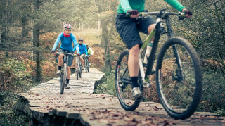 Check the kit and ability of your mountain bike group before leading a winter ride