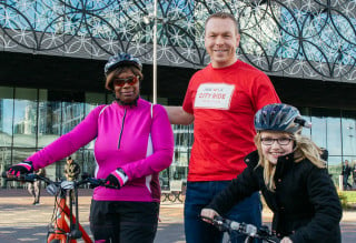 Chris Hoy launches HSBC UK City Ride 2017