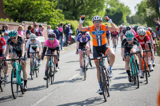 Nikki Juniper wins the 2016 North Bucks Grand Prix