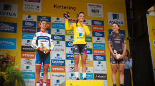 Lizzie Armitstead claims The Women's Tour trophy