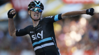 Chris Froome moved in to the yellow jersey with a stunning descent to win stage eight.