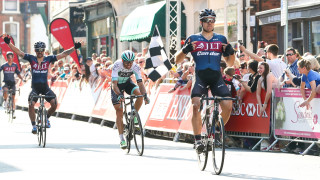 Brenton Jones wins the Tour of the Wolds, round two of the 2017 HSBC UK | Spring Cup Series