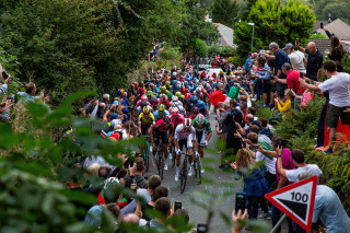 The 2019 Tour of Britain goes up Ramsbottom Rake on the final stage from Altrincham to Manchester.