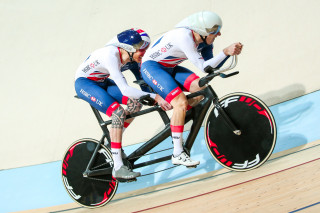 Steve Bate piloted by Adam Duggleby at the UCI Para-cycling Road World Championships.