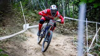 Thrilling penultimate round of the HSBC UK | National Downhill Series in Caersws