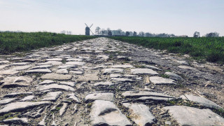 Paris-Roubaix Juniors: Chaos, from start to finish!