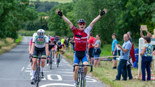 Hawkins claims maiden series win at Bath Road Club Junior Road Race