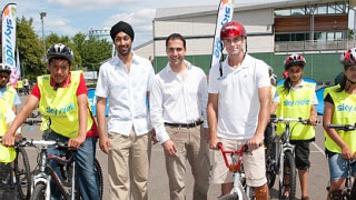 Sky Ride Schools Hits Ealing