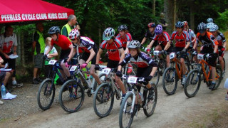 Peebles Cycling Club - Youth Dirt Crit Race Series 2010