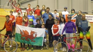 Dragons fly south to give track cycling a go