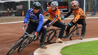 Report: Newport Dig It Cycle Speedway Club get home victory against Swindon Robins