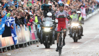 Geraint Thomas honoured as BBC Cymru Wales Sports Personality of the Year 2014