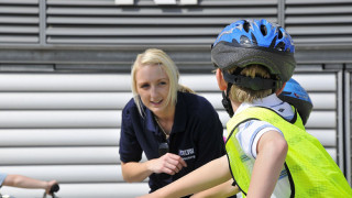 Support cycling by volunteering