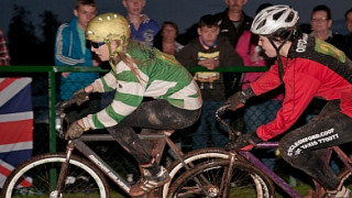 Women&#039;s Pairs Day of Racing