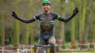 Cross: Paton bags another win in London Lge