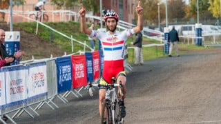Field and Simpson win first round of National Trophy Cyclo-cross Series