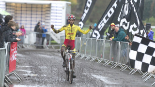 Field and Crumpton victorious at round three of British Cycling National Trophy Cyclo-cross Series