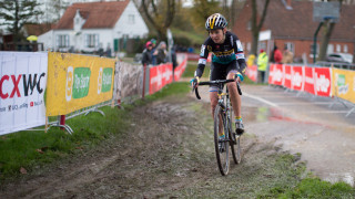 Superb second for Nikki Harris at Koksijde UCI Cyclo-cross World Cup