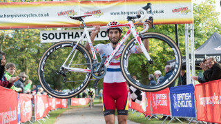 Ian Field and Hannah Payton win at opening round of British Cycling National Trophy Cyclo-cross Series