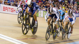 Khan misses out on third rainbow jersey with keirin silver
