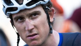 Late Thomas crash ends Team GB medal hopes in men&#039;s Olympic cycling road race