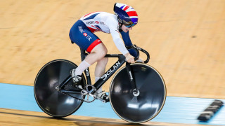 Bate topples 500 time trial national record