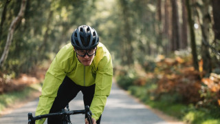 Buying a cycling helmet with Lazer