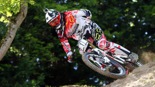 Josh Bryceland and Manon Carpenter take UCI Mountain Bike World Cup downhill titles